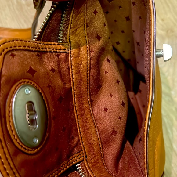Vintage Fossil Marlow Leather Crossbody - Picture 5 of 6